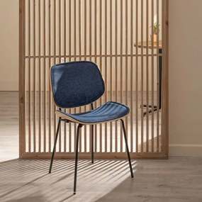 Tmavomodré jedálenské stoličky v súprave 2 ks Elio – Ixia