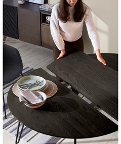 Tmavohnedý rozkladací jedálenský stôl s doskou v dekore jaseňového dreva 100x170 cm Milian – Kave Home