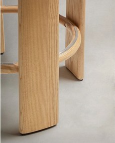 Béžová/v svetlo prírodnej farbe barová stolička z jaseňového dreva (výška sedadla 65 cm) Granite – Kave Home