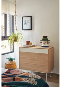 Krémovobiela komoda v dubovom dekore so zásuvkami Teulat Yoko