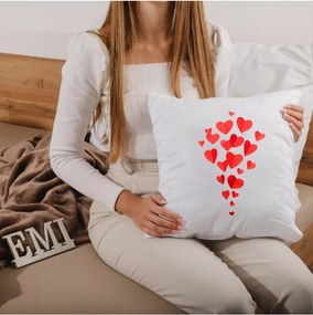 Dekoratívny vankúš Hearts 40x40 cm EMI