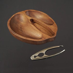 AMADEA Drevená miska v tvare orecha so luskáčikom, masívne drevo mahagón, 23x28x4,5 cm