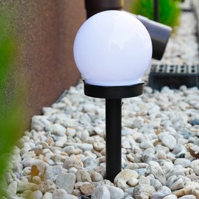 Exteriérové zapichovacie svietidlo, 1x biele plastové tienidlo