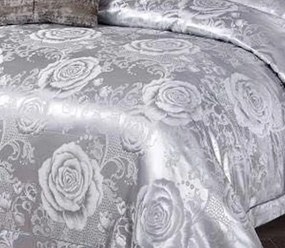 Saténové obliečky GORA FLOWER 3-dielna súprava 140x200 cm
