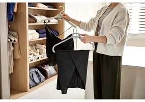 Plastové vešiaky v súprave 2 ks Orderly – Joseph Joseph