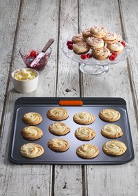 Plech na pečenie Le Creuset s dvojitým dnom s nepriľnavým povrchom 38 cm