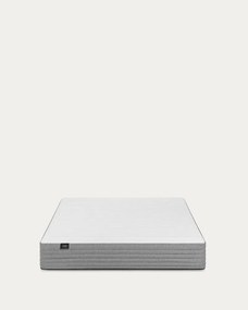 Stredne tvrdý penový termoregulačný matrac 135x190 cm Yoko – Kave Home