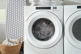Koberec CALVIN KLEIN LAUNDER IVORY BLACK