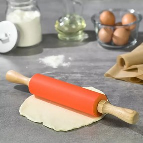 Kinghoff Valček na cesto