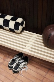 Béžová drevená lamelová lavica Slatted L - 160*27*35 cm