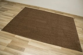 Metrážny koberec Zaragoza 93 hnedý / béžový