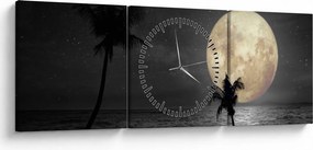 Obraz - Pláž za splnu v šedých tónoch (s hodinami) (90x30 cm)