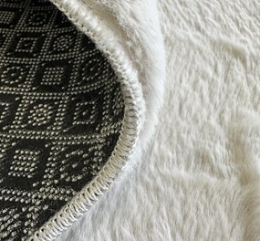 BE Koberec Puffy PUFFY 060 WHITE – biely obdĺžnikový Rozmer: 40x60 cm