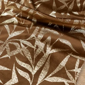 Dekorstudio Elegantný zamatový behúň na stôl BLINK 15 hnedý Rozmer behúňa (šírka x dĺžka): 35x180cm