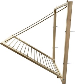 Sušiak na stenu - drevený, úzky, svetlý