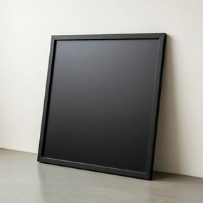 Toptabule.sk  Čierna kriedová tabuľa v čiernom drevenom ráme COLOR 100×150 cm