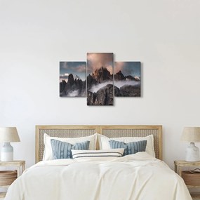 Obraz - Talianske dolomity schované v hmle (90x60 cm)