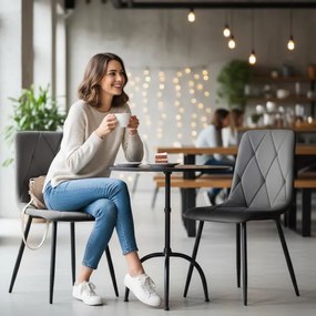 Jedálenská stolička MILO zamatová, grafitová / čierne nohy