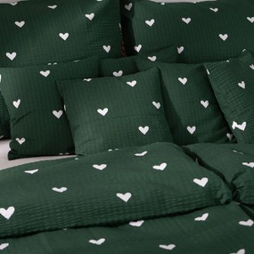 Goldea vianočné krepové posteľné obliečky - srdiečka na tmavo zelenom 140 x 200 a 70 x 90 cm