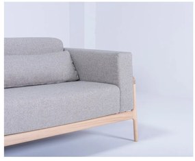 Sivá pohovka s konštrukciou z masívneho dubového dreva Gazzda Fawn Plus, 240 cm