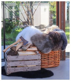 Tmavohnedá ovčia kožušina House Nordic