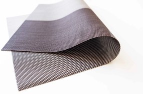 Prestieranie Deluxe 30 × 45 cm – Aida tmavohnedá
