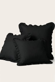 Saténová obliečka na vankúš RUFFY PREMIUM čierna Rozmer: 70x80 cm