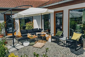 IB Laursen Úložný kôš s rukoväťou z jaseňového dreva - rôzne veľkosti Veľkosť: S