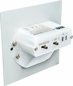 LED schodiskové svietidlo s pohybovým senzorom LED/1,5W/230V 3000/4000/6000K strieborné