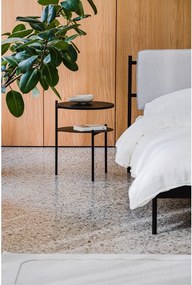 Čierny nočný stolík s doskou v dubovom dekore Tu – noo.ma