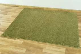 Metrážny koberec Monte-Bianco 46 olivovo zelený