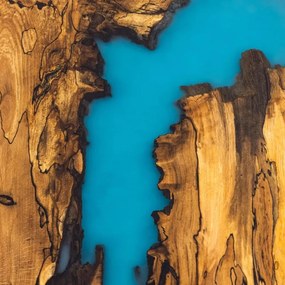 Konferenčný stôl PLANETÁRIUM zo špaltovaného buku a fluorescenčnej epoxidovej živice 96x59