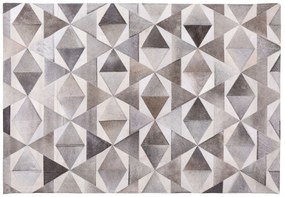 Kožený koberec 140 x 200 cm sivý ALAKA Beliani