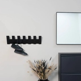 Čierny kovový nástenný vešiak Angle – Spinder Design