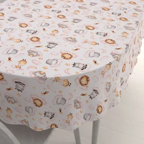 Biante Detský bavlnený oválny obrus Sandra SA-658 Africké zvieratká na ružových obláčikoch na bielom 50x100 cm