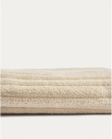 Béžový froté bavlnený uterák 50x90 cm Navira – Kave Home