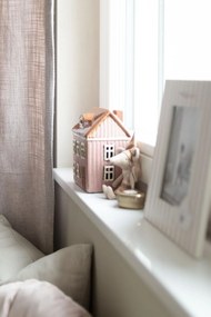 Ib Laursen Keramický svietnik Thorshavn Arched Dormer Window