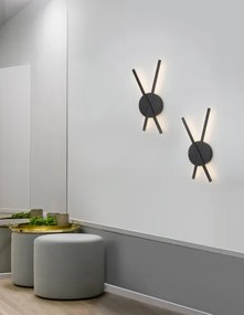 LED nástenné svietidlo Reslin 24.5 čierne