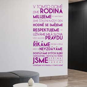 Veselá Stena Samolepka V tomto dome Farba: fialová, Veľkosť: 80 x 166 cm