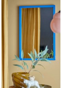 Nástenné zrkadlo s dreveným rámom 40x60 cm Atle – Bloomingville