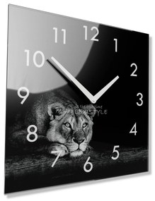 Dekoračné čierno biele sklenené hodiny 30 cm s motívom levice