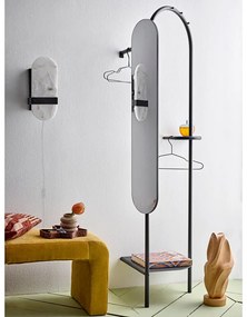 Čierny kovový stojan na oblečenie Belen – Bloomingville