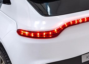 Ramiz Aston Martin DBX na batérie pre deti Biely + diaľkové ovládanie + EVA + pásy + pomalý štart + LED zvuk