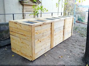 Kokoza Uzatvárateľný trojkomorový kompostér Materiál: Modřín
