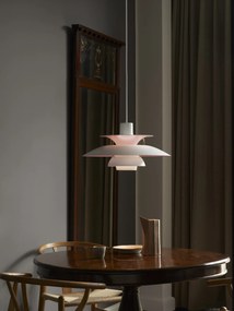 Louis Poulsen Závesná lampa PH 5 White/Pale rose – výročná edícia