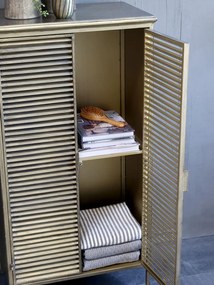 Mosadzná antik kovová skrinka s lamelovými dverami Arles - 60*36*116 cm