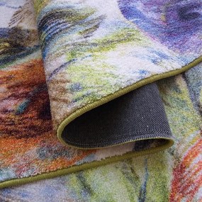 Fenomenálny farebný koberec s motívom pávích pierok