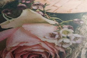 Obraz zátišie s ružou a srdiečkom vo vintage prevedení