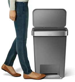 Obdĺžnikový pedálový kôš 45 l, šedý plast/nerez, sivá