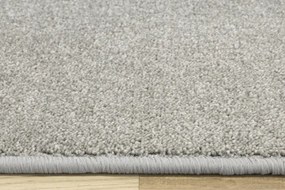 Metrážny koberec Platino 74 sivý